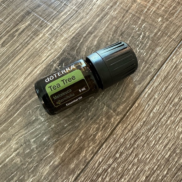 doTERRA Tea Tree Essential Oil NEW - Picture 2 of 4